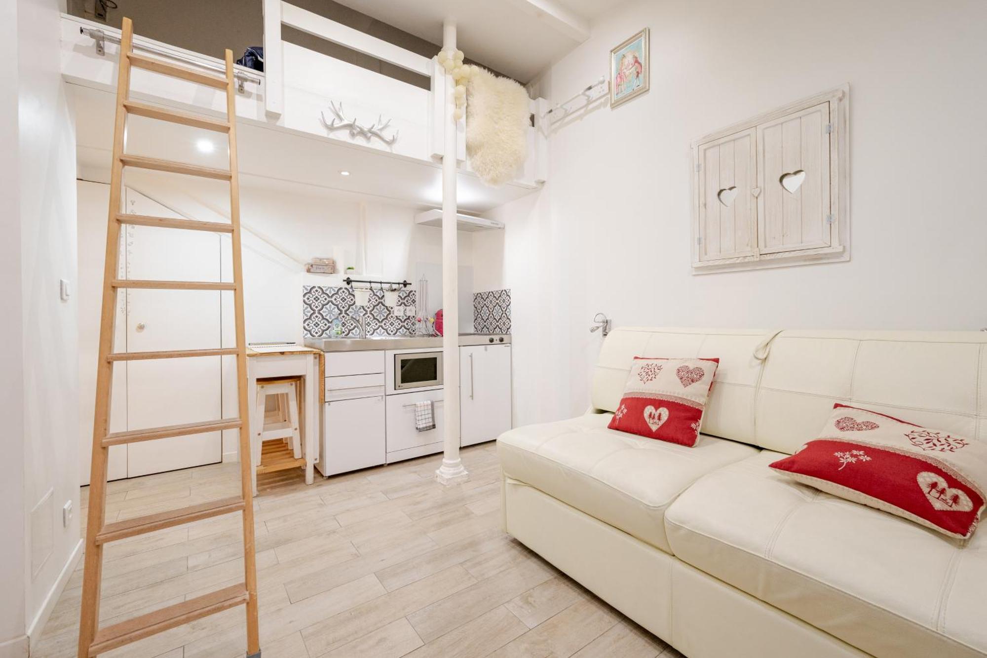 Superb Tiny House In Heart Of Paris 1St! Apartment Luaran gambar